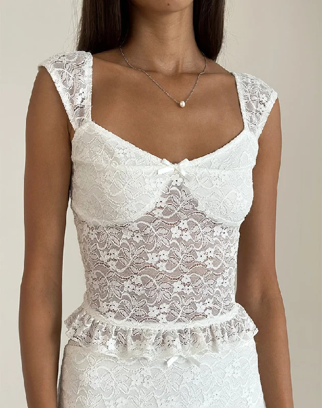 Brietta Cami Top in Lace Ivory