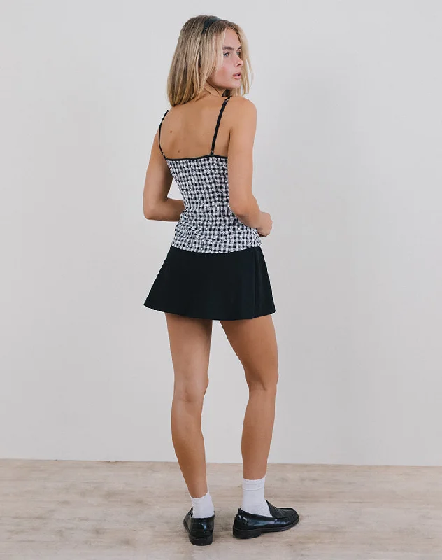 Jeiha Cami Top in Floral Gingham Black